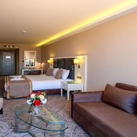 The Conforium Hotel Ван Экстерьер фото
