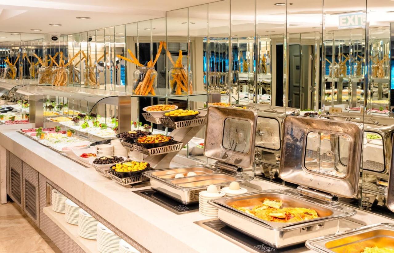 The Conforium Hotel Ван Экстерьер фото