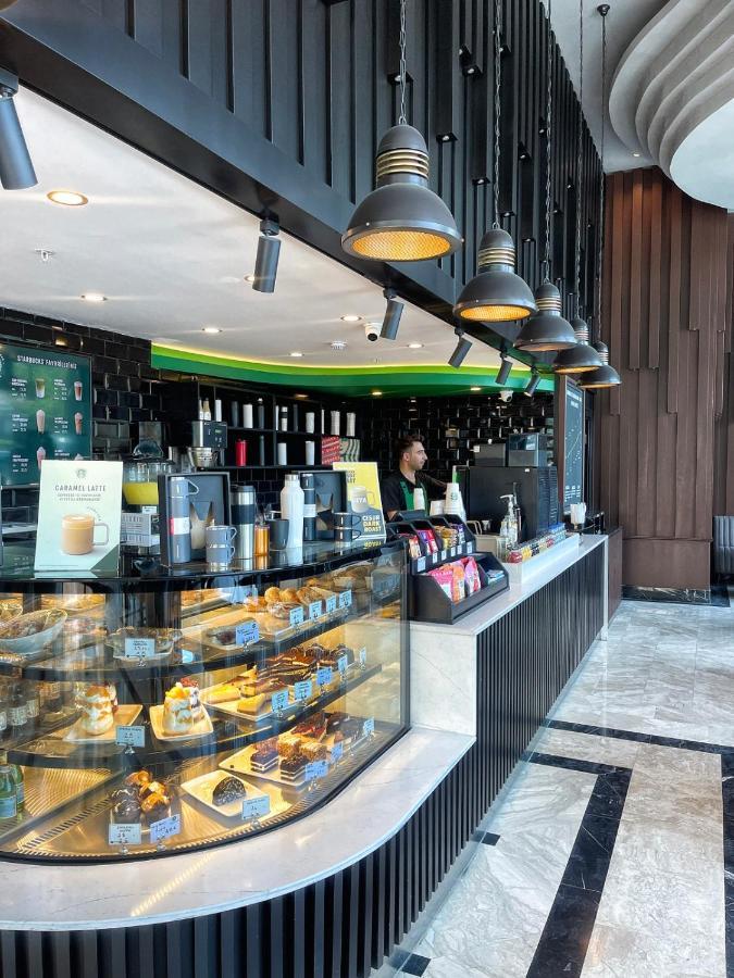 The Conforium Hotel Ван Экстерьер фото