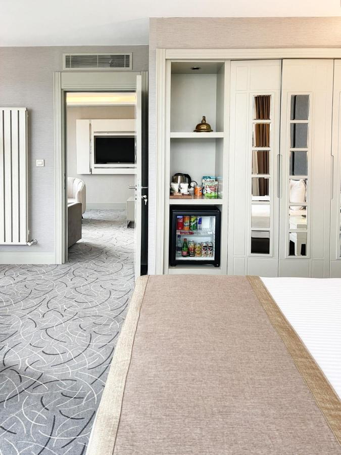 The Conforium Hotel Ван Экстерьер фото