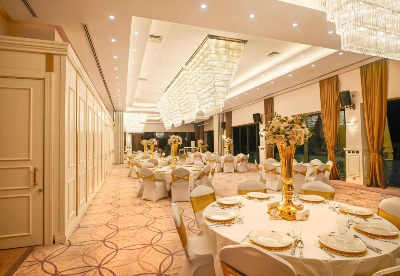 The Conforium Hotel Ван Экстерьер фото