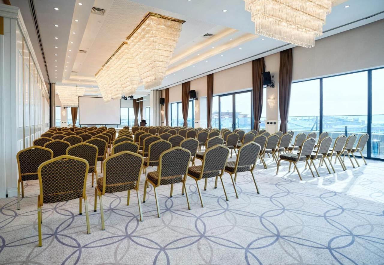 The Conforium Hotel Ван Экстерьер фото