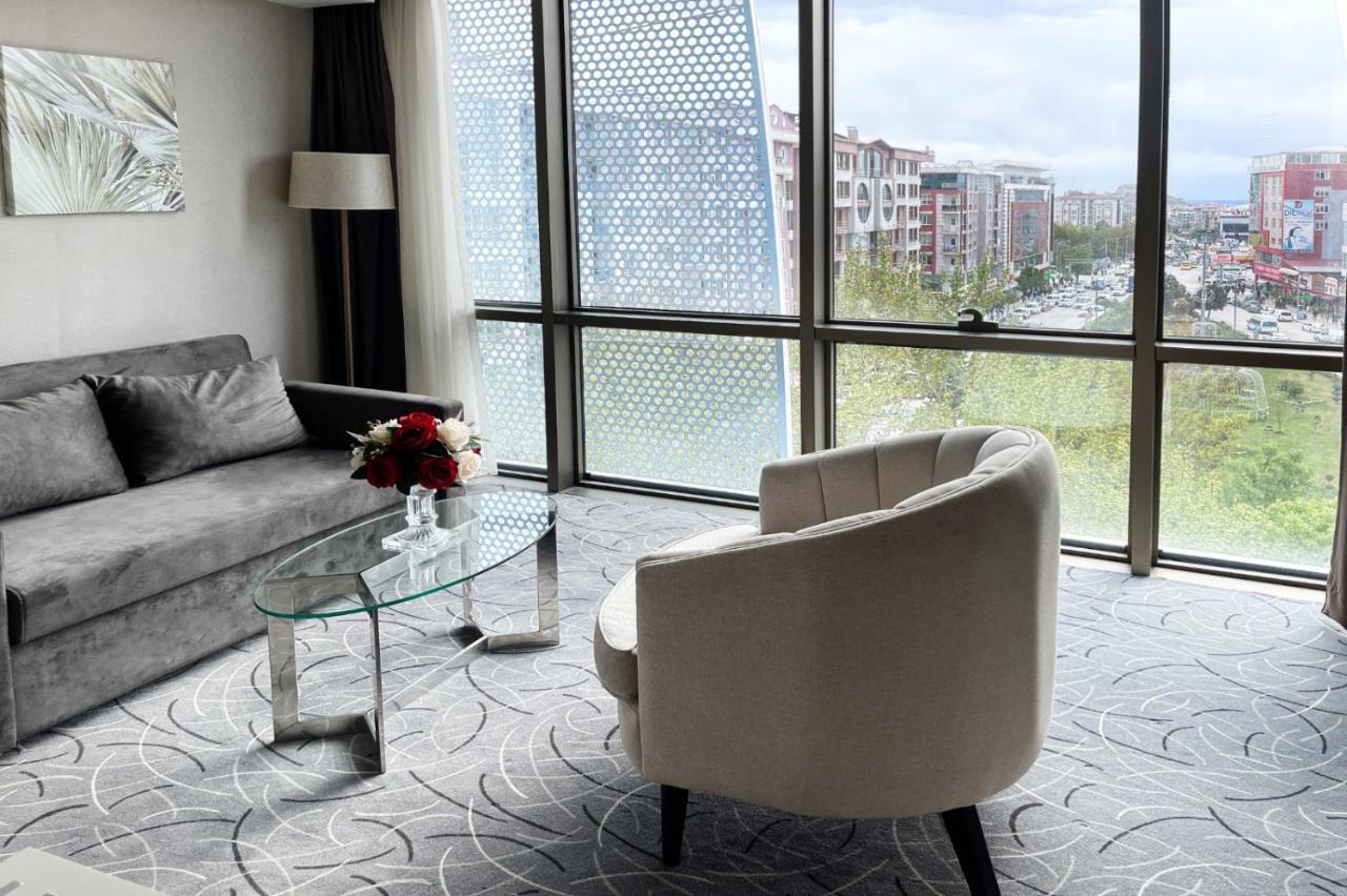 The Conforium Hotel Ван Экстерьер фото