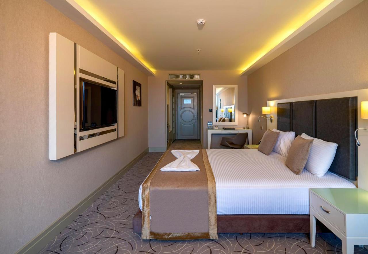 The Conforium Hotel Ван Экстерьер фото