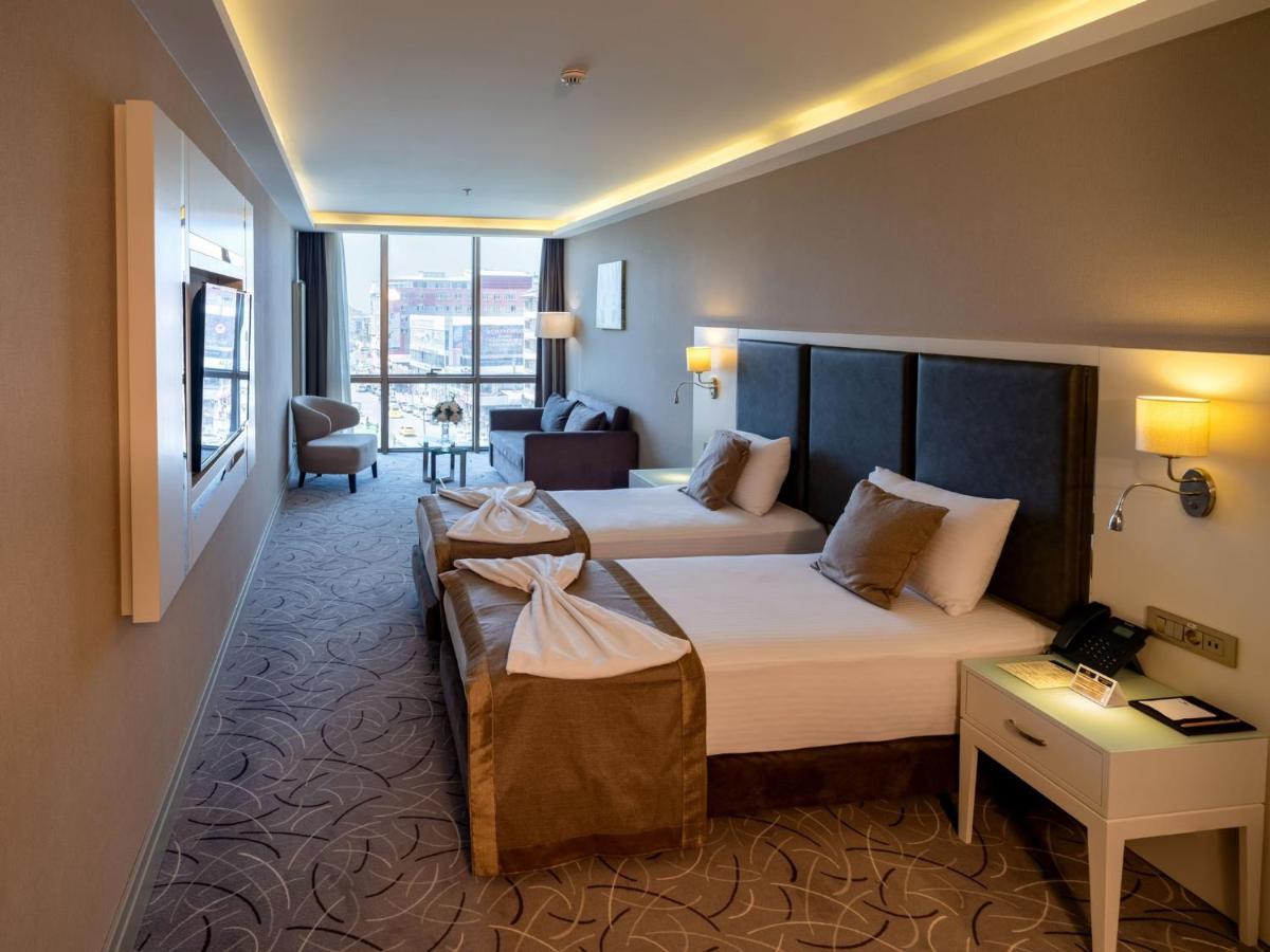 The Conforium Hotel Ван Экстерьер фото