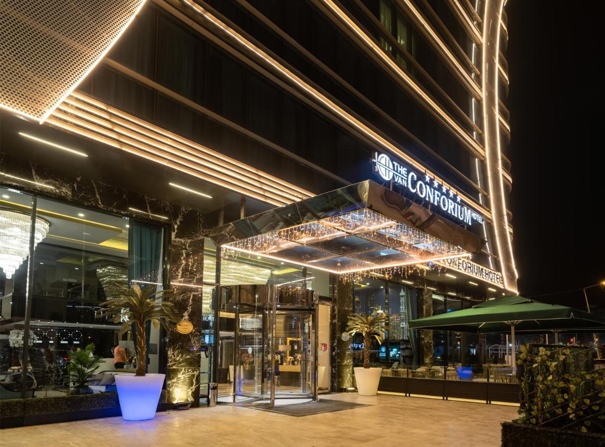 The Conforium Hotel Ван Экстерьер фото