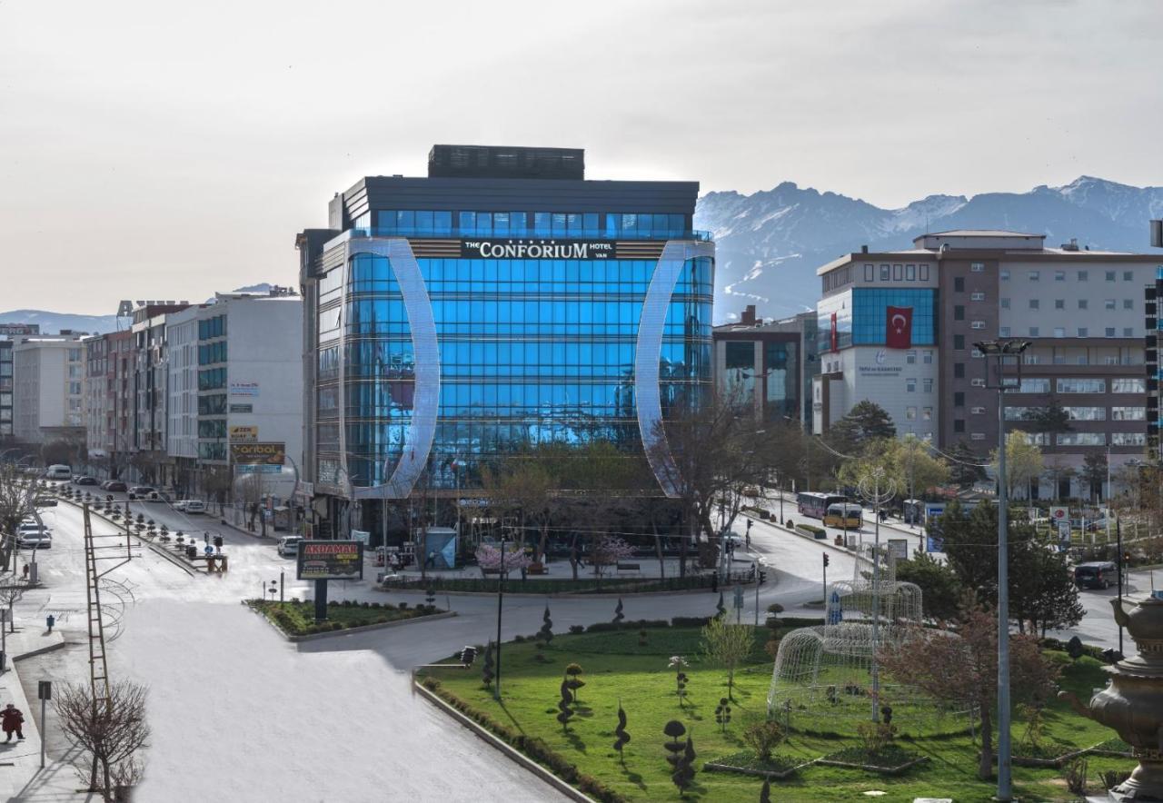 The Conforium Hotel Ван Экстерьер фото