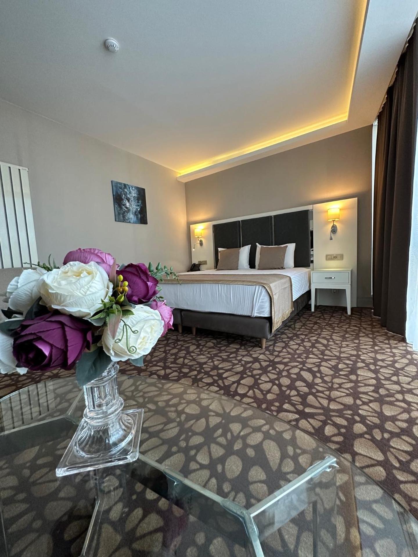 The Conforium Hotel Ван Экстерьер фото