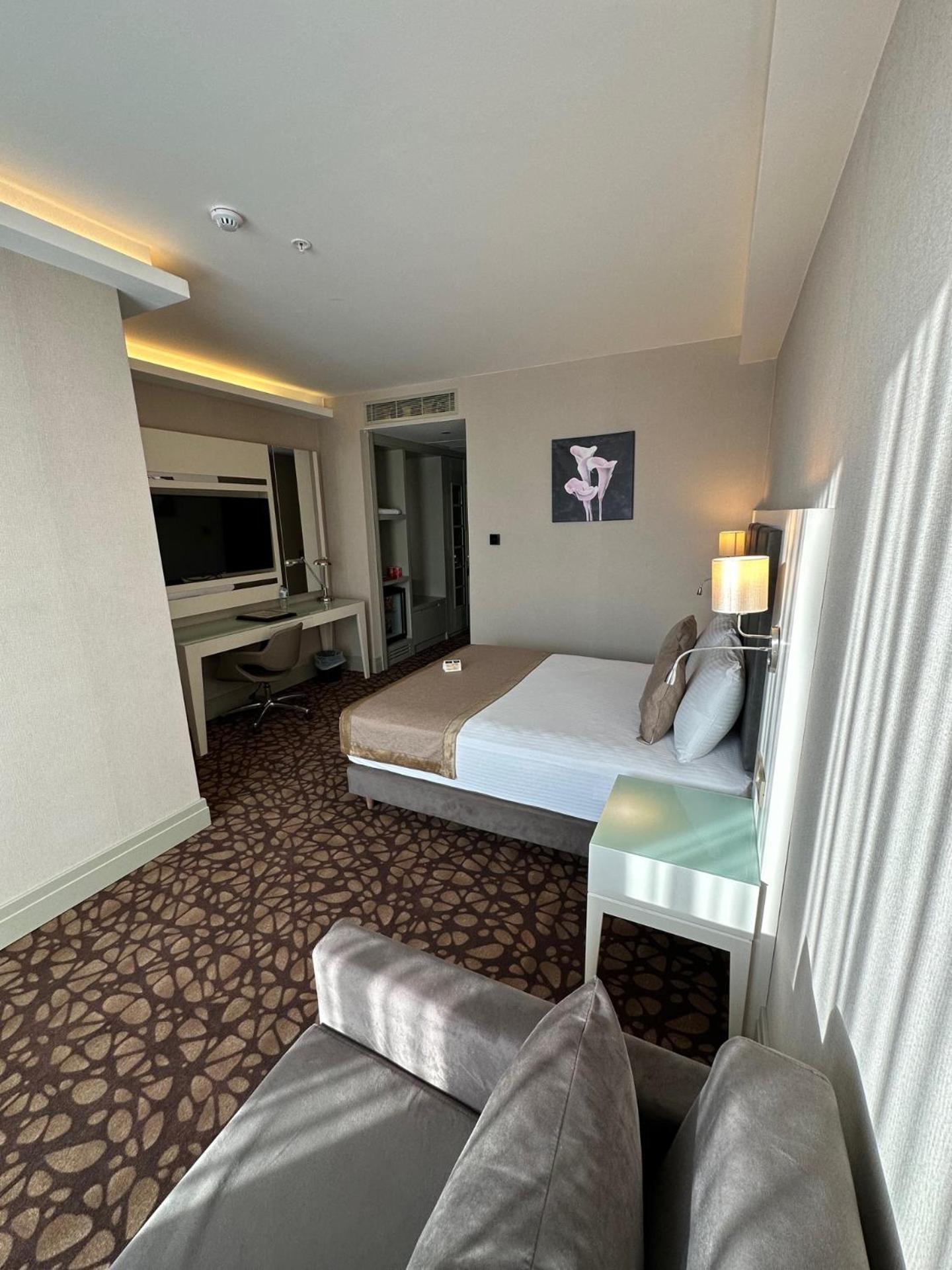 The Conforium Hotel Ван Экстерьер фото